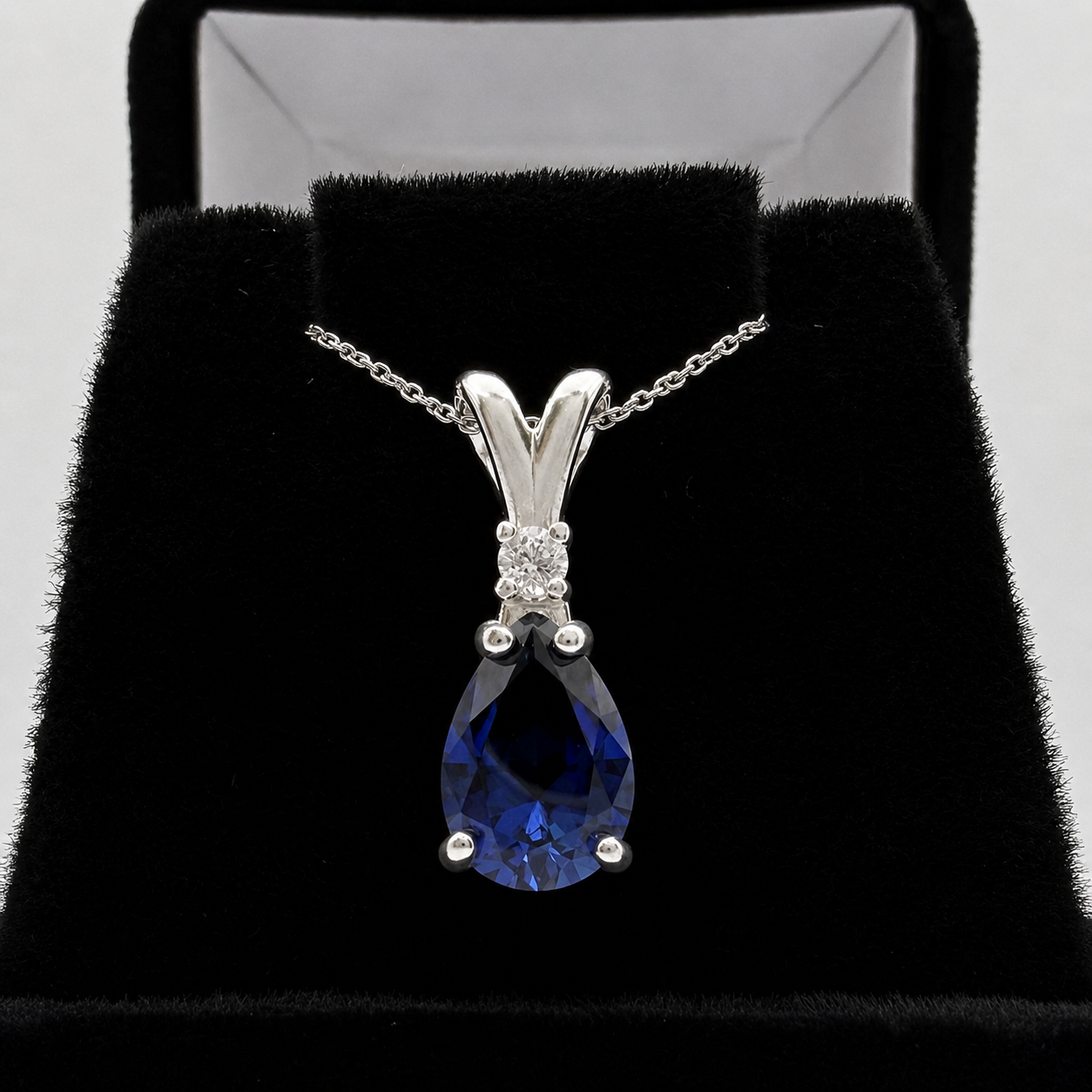 2.5 Ct Pear Cut Sapphire & Diamond Pendant Necklace