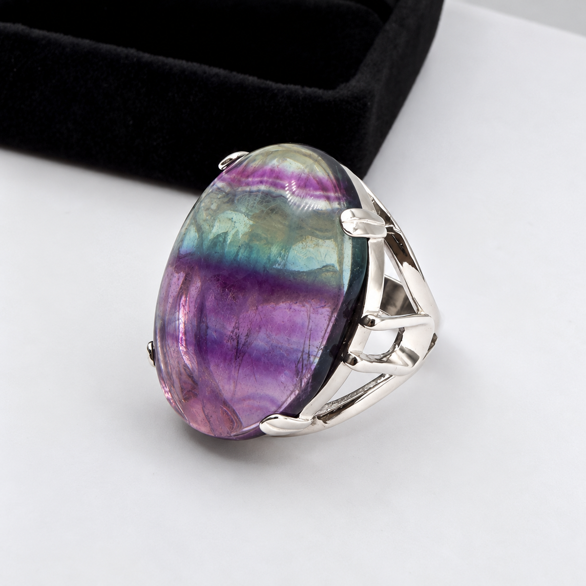 Massive fluorite Ring