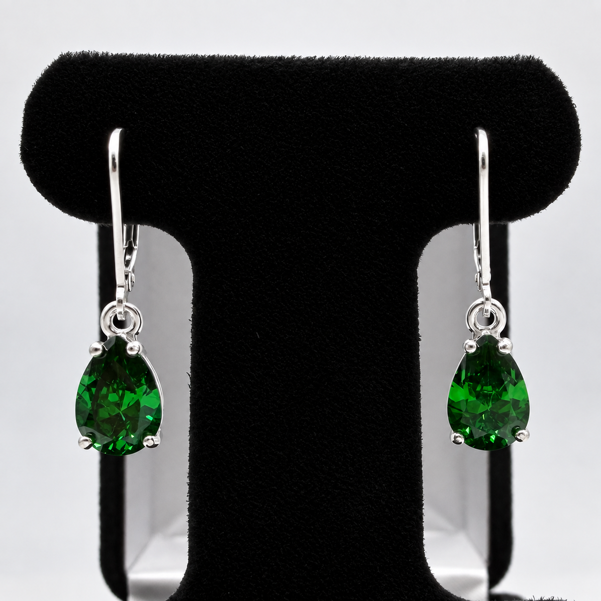 4ctw Pear Cut Emerald Drop Earrings | Solid Gold