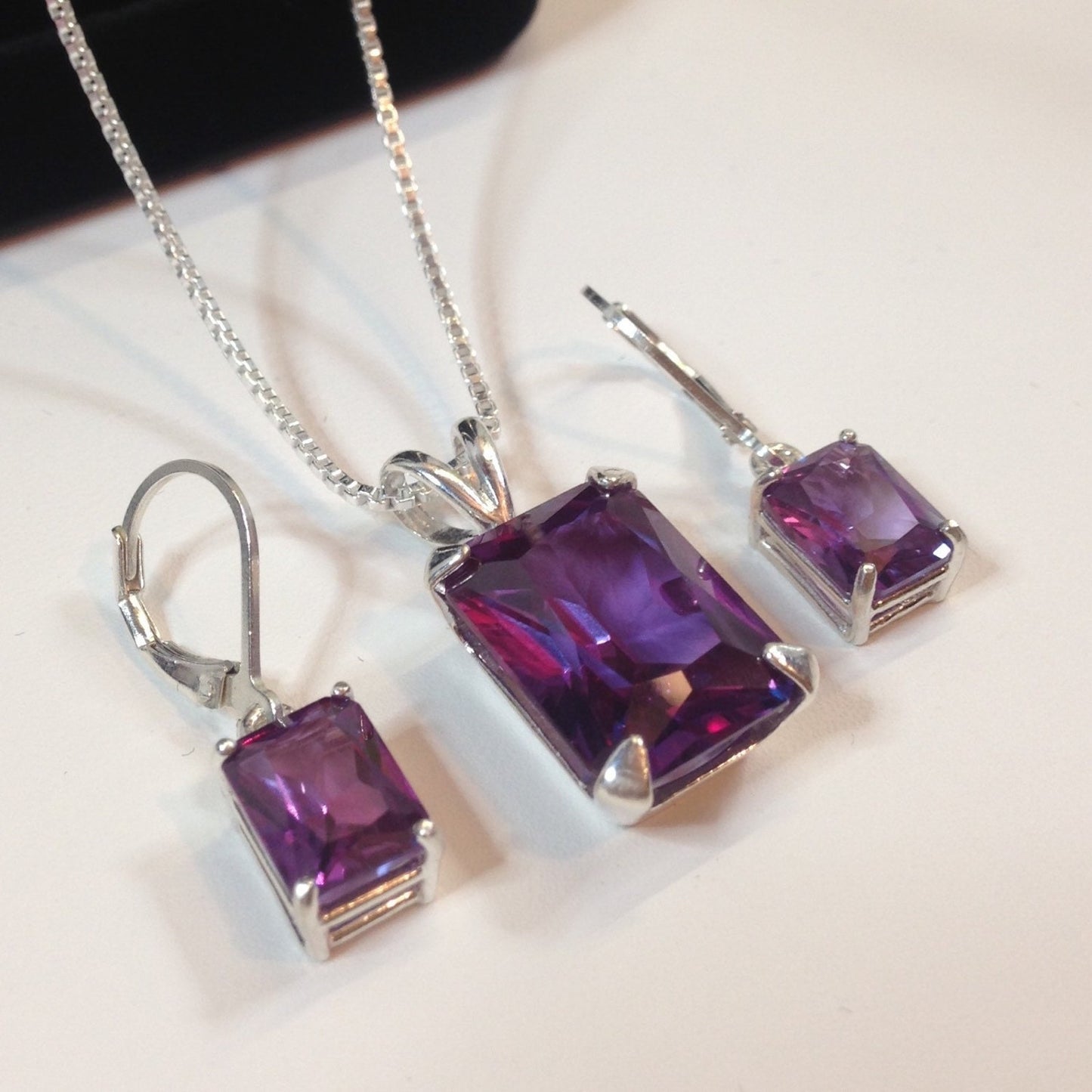 Gorgeous Emerald Cut Alexandrite Necklace & Earrings Set Color Change June Birthstone Holiday Jewelry Gift Alexandrite Jewelry Set