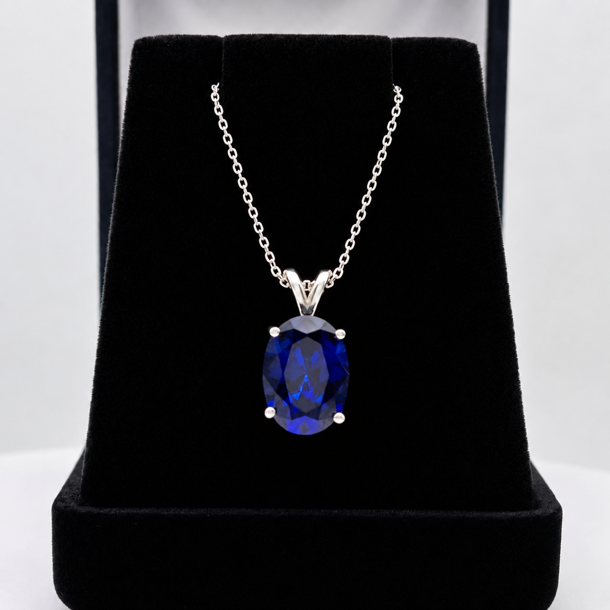 7CT Oval Cut Blue Sapphire Necklace | Solid Gold