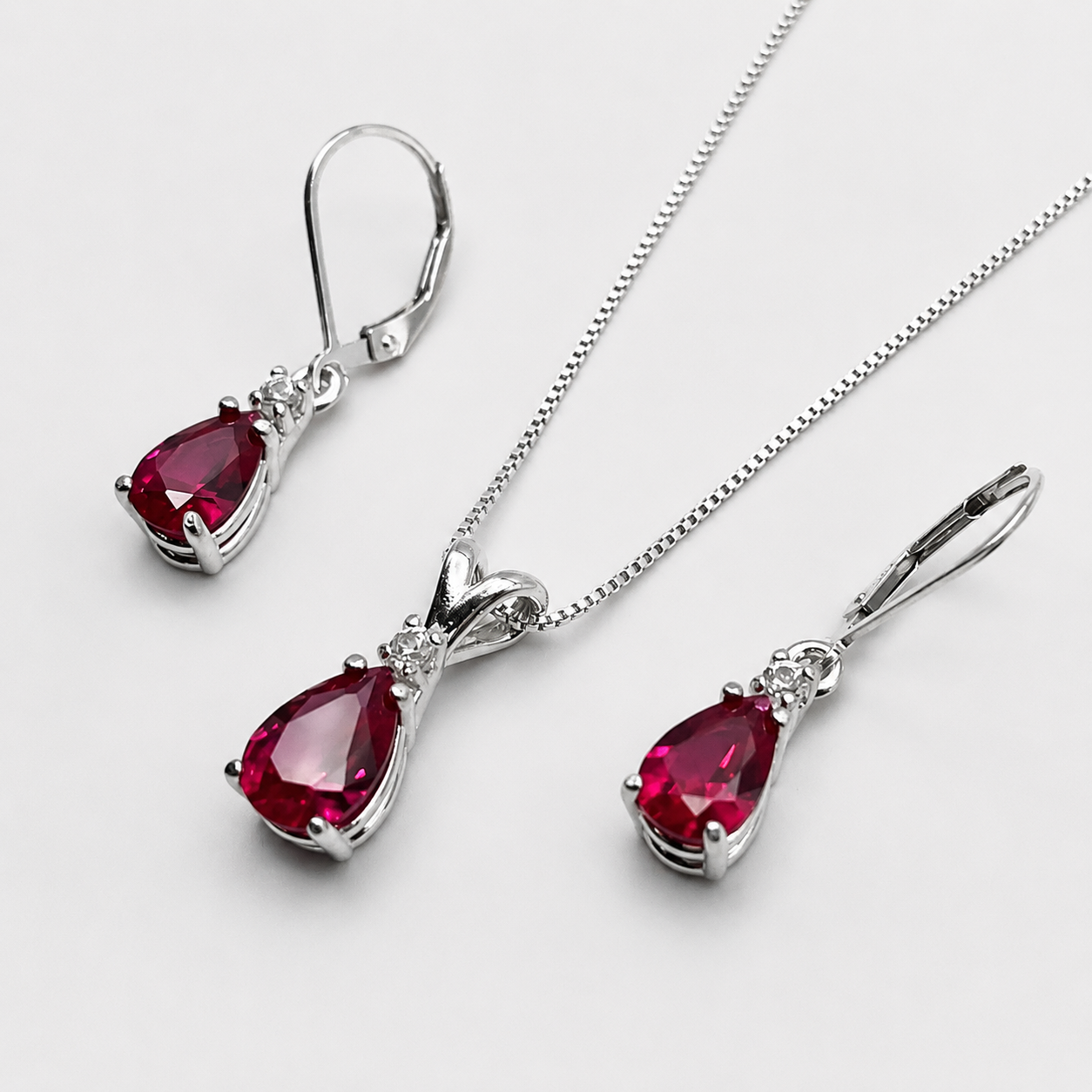 5.5ct Pear Cut Ruby & Diamond Jewelry Set
