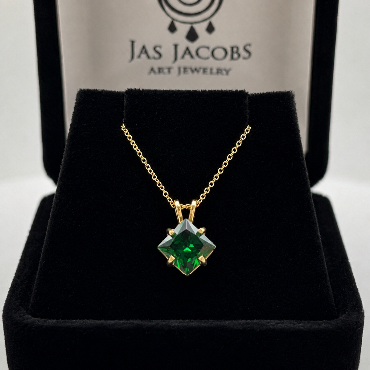 1 Ct Princess Cut Simulated Emerald Solitaire Pendant Necklace