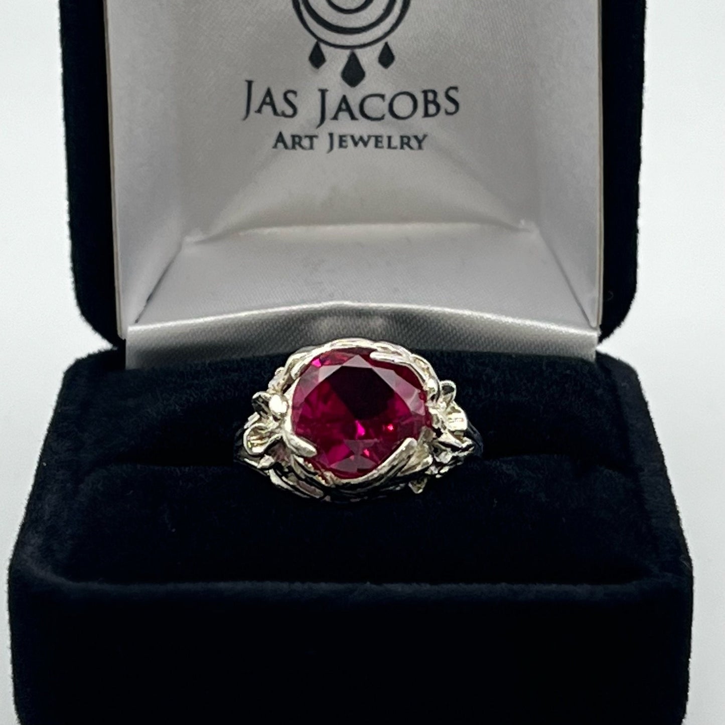 Gorgeous 4ct Lab Grown Ruby Sculptural Ring Size 7