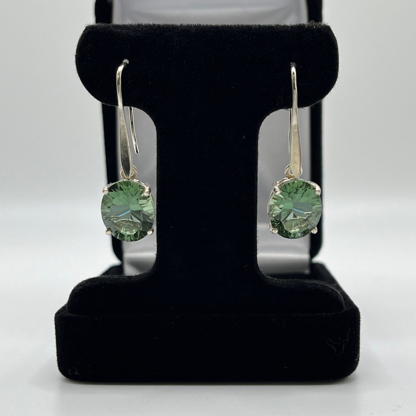 Gorgeous 9ctw Natural Green Quartz Earrings Sterling Silver Oval Cut Green Amethyst Trending Jewelry Gift