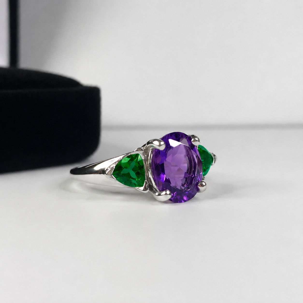 4CTW Oval Cut Amethyst & Trillion Cut Emerald Ring | Mardi Gras Ring