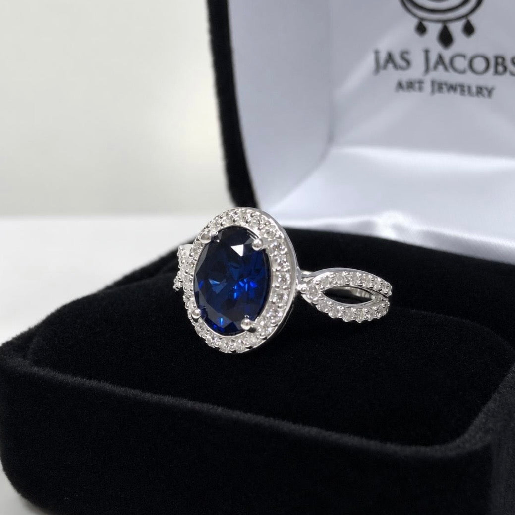 2.5ctw Sapphire infinity ring