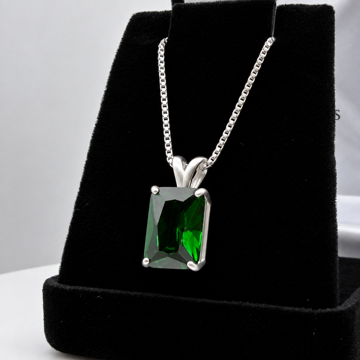 7ct Emerald Cut Simulated Emerald Pendant Necklace