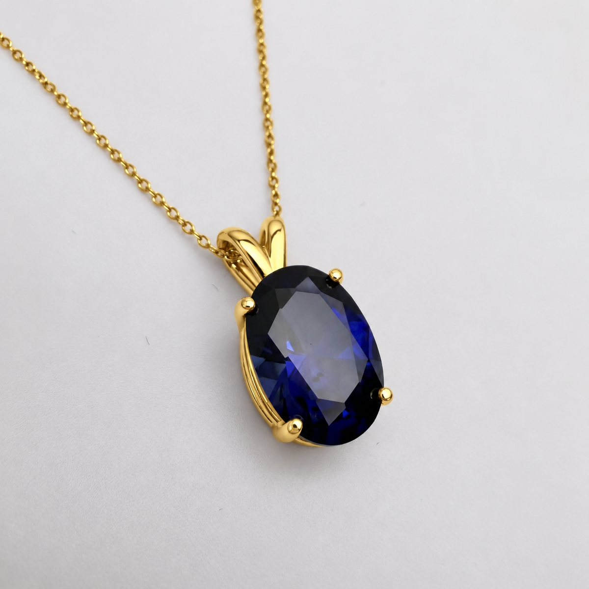 7CT Oval Cut Blue Sapphire Necklace | Solid Gold