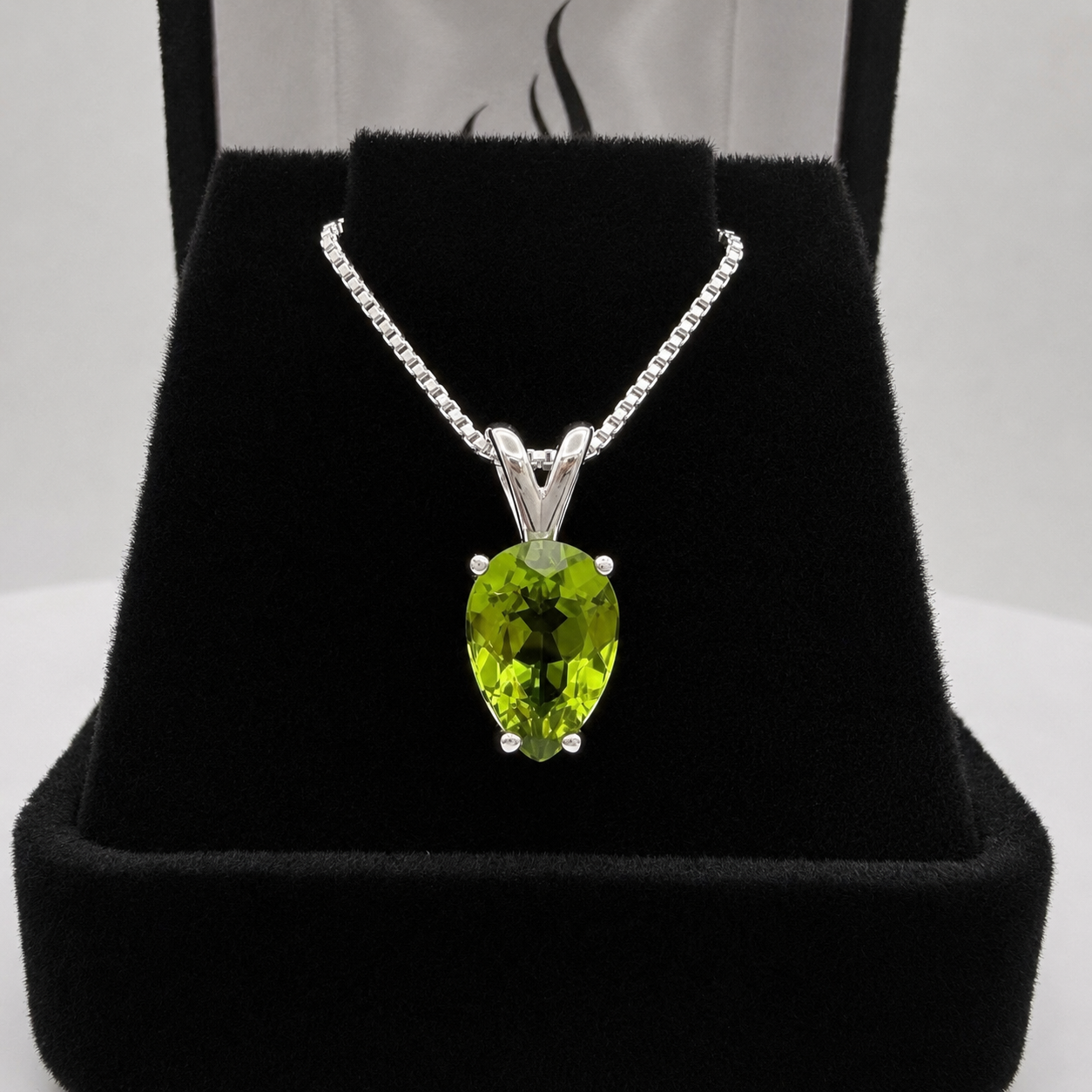 2CT Pear Cut Peridot Solitaire Pendant Necklace