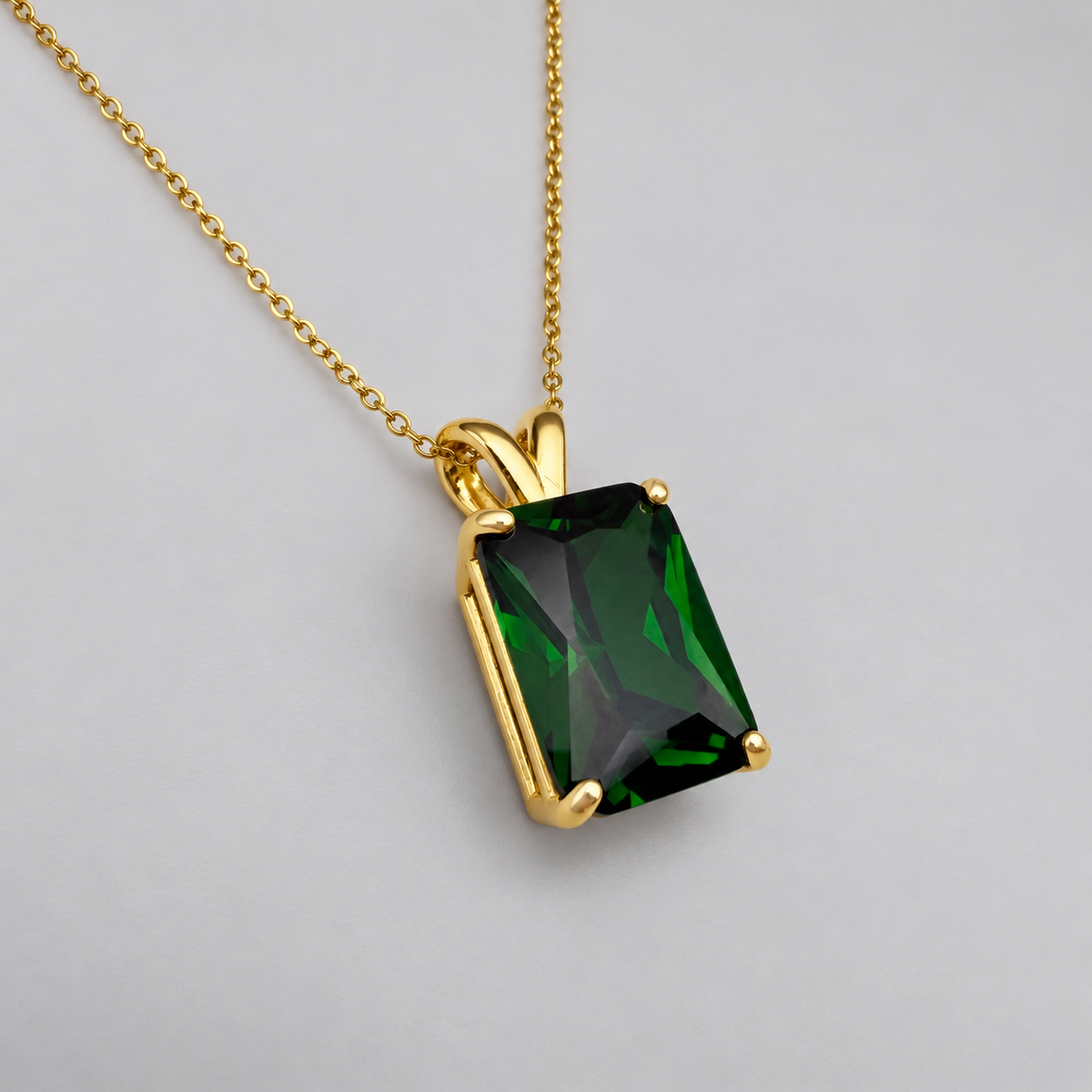 7ct Emerald Cut Simulated Emerald Pendant Necklace