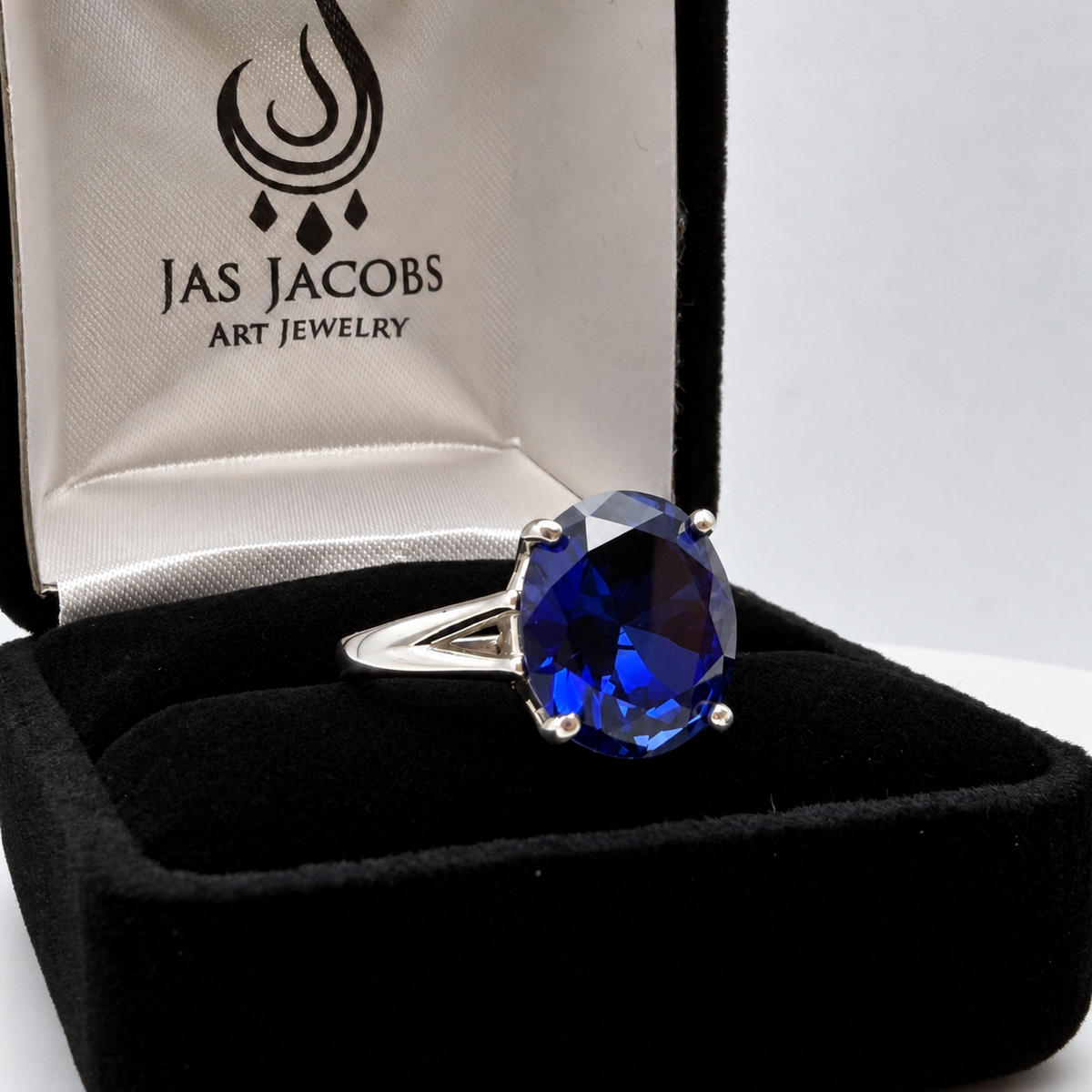 5ct Oval Cut Blue Sapphire Split Shank Ring