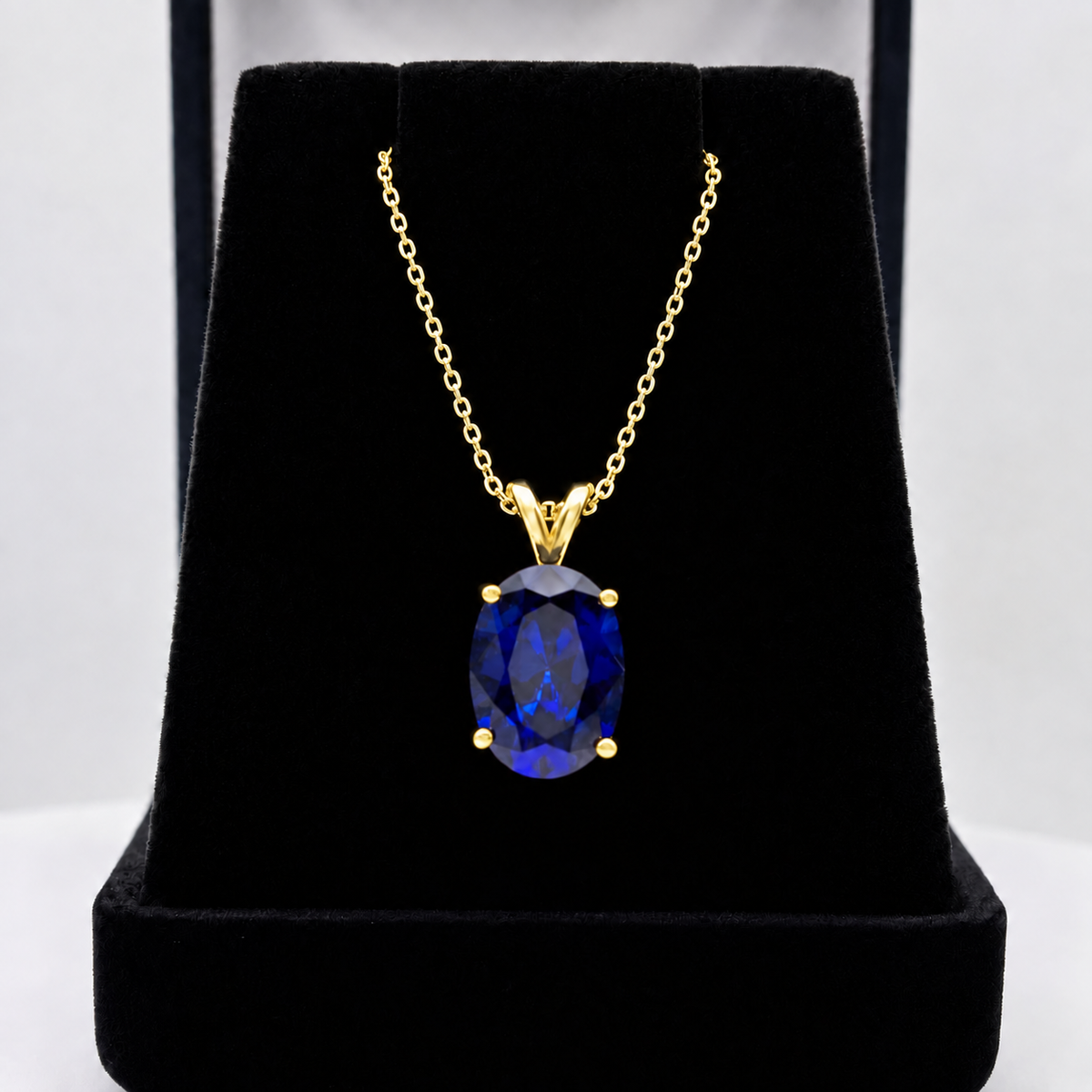 7CT Oval Cut Blue Sapphire Necklace | Solid Gold