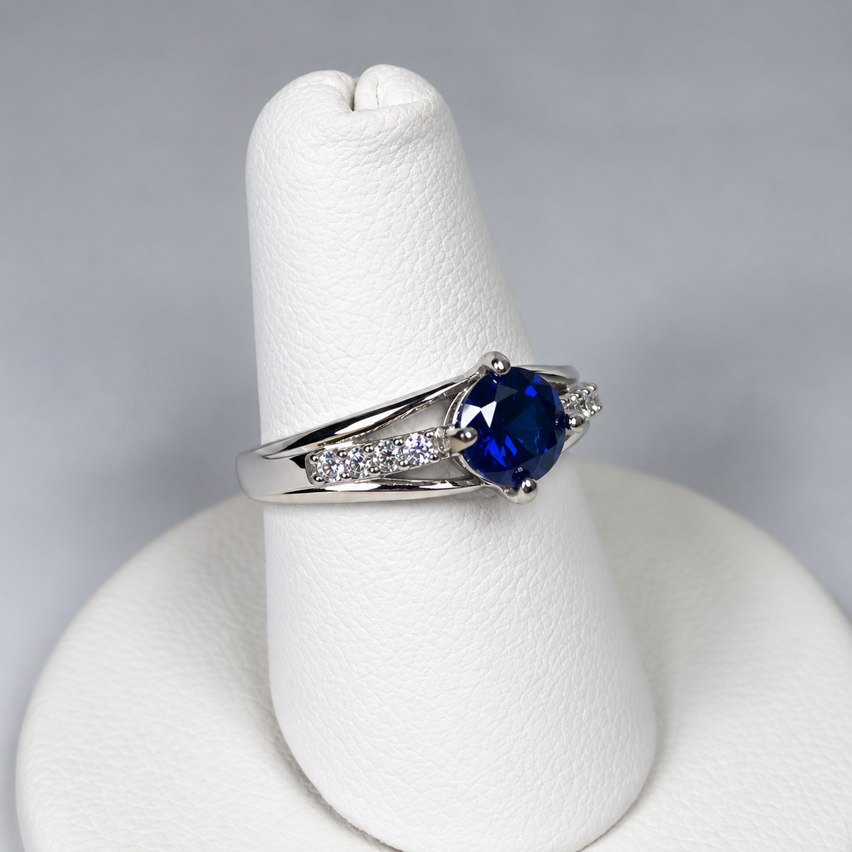 1.16ct Blue & White Sapphire Triple Split Shank Ring