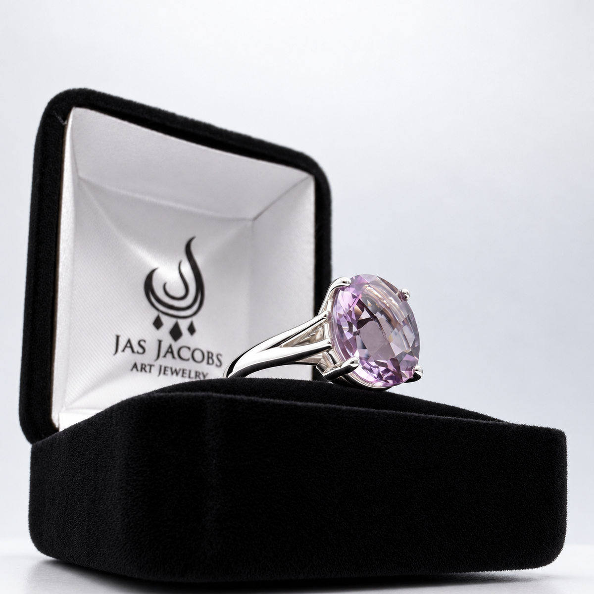 4.5ct Oval Rose de France Amethyst Ring in Sterling Silver