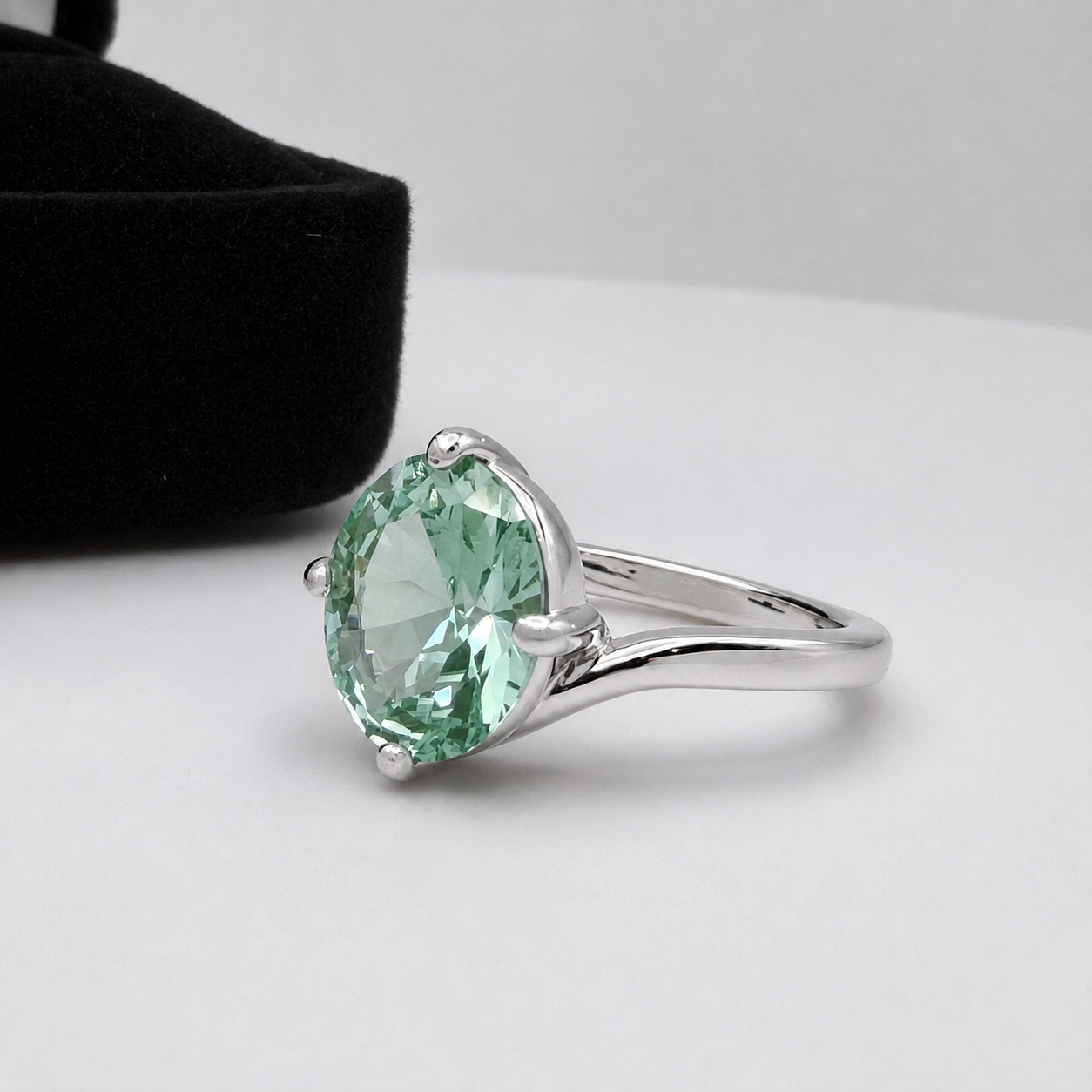 3ct Oval Mint Green Spinel Ring | Split Bypass Solitaire
