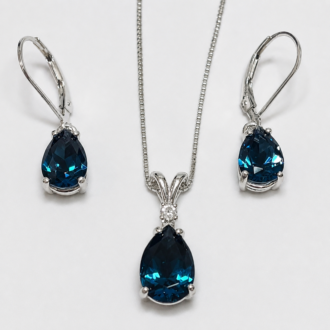 7ctw Pear Cut London Blue Spinel & White Topaz Necklace & Earrings Set