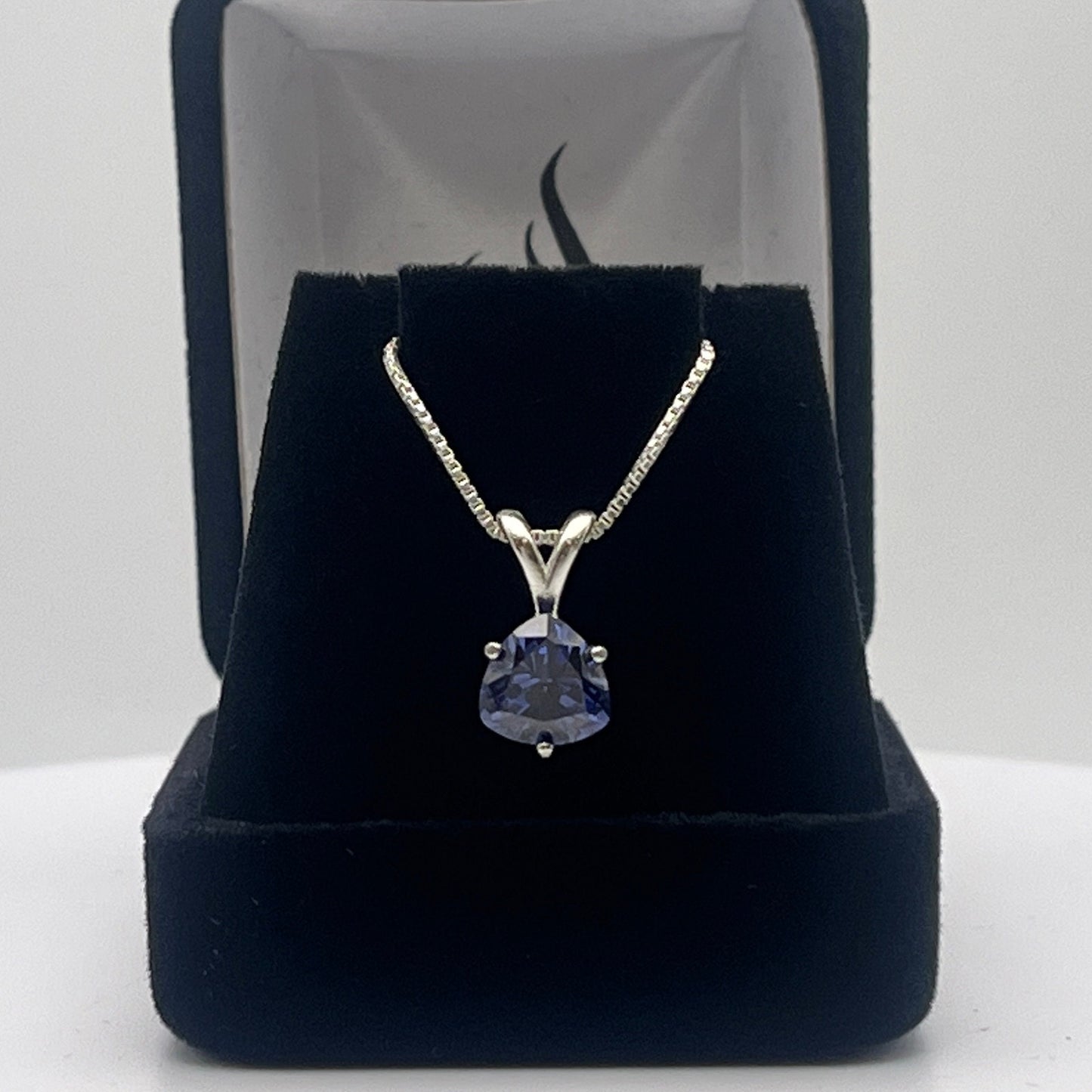 Beautiful 2ct Trillion Cut Tanzanite & Sterling Silver Pendant Necklace Trillion Cut Tanzanite Fine Jewelry Trends 2ct Tanzanite Pendant