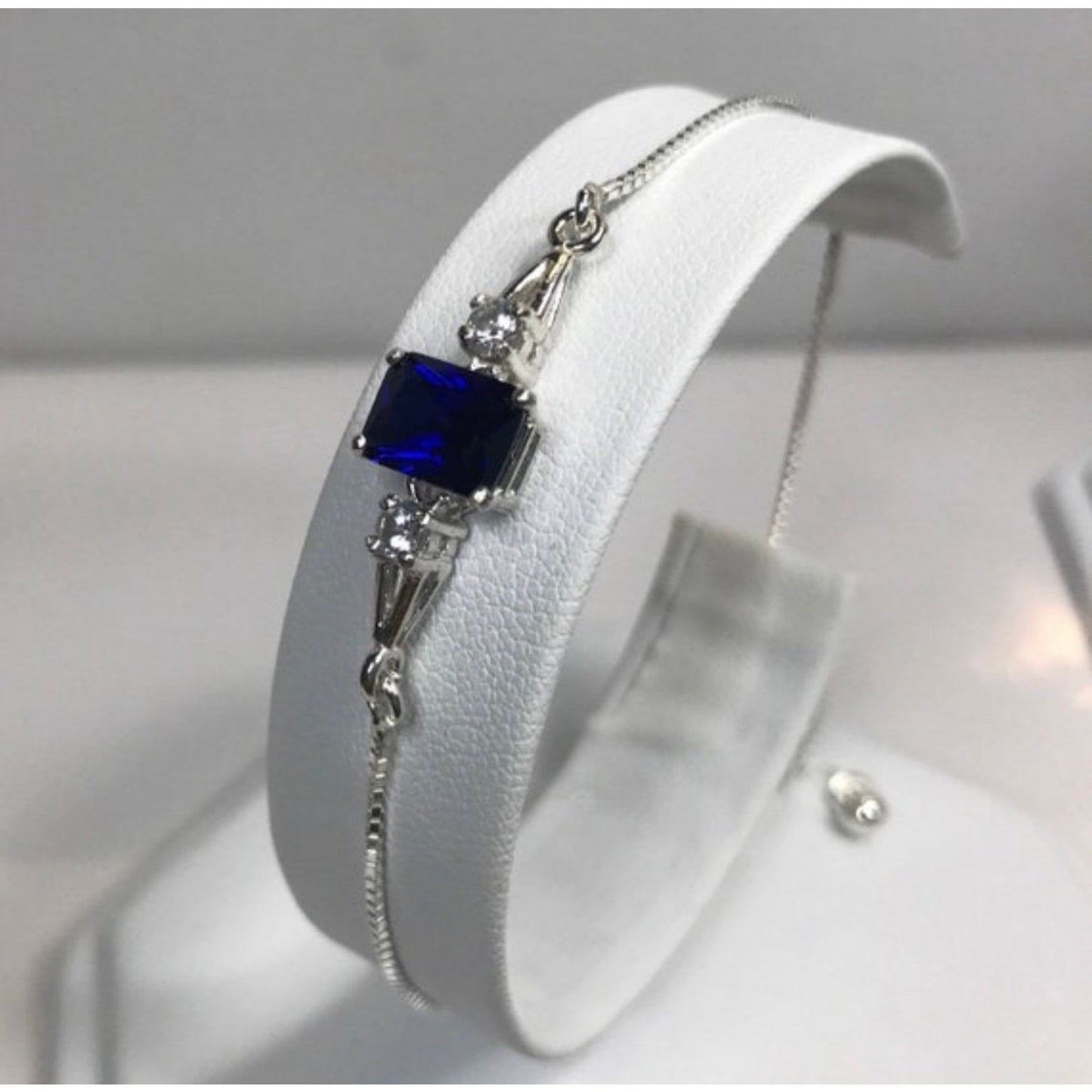 Gorgeous 7ctw Emerald Cut Sapphire Earrings & Necklace Set